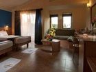 фото отеля Whispering Palms Beach Resort