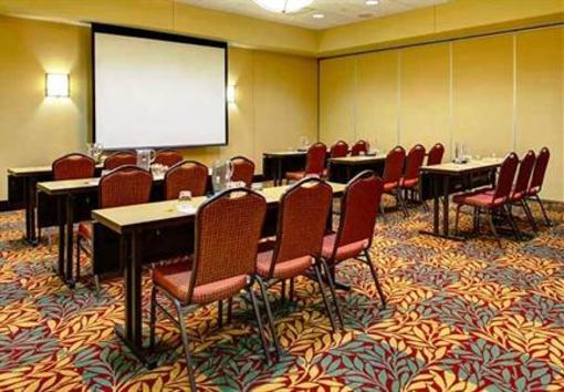 фото отеля Courtyard by Marriott Greenville Downtown