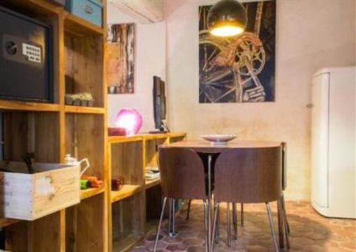 фото отеля Luxury Flat in Dijon