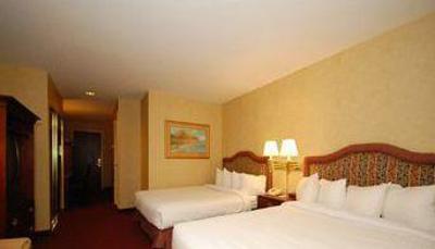 фото отеля BEST WESTERN PLUS Inn At Hampton