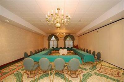 фото отеля BEST WESTERN PLUS Inn At Hampton