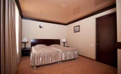 фото отеля BEST WESTERN Paradise Hotel Dilijan