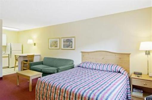 фото отеля Extended Stay America - San Diego - Sorrento Mesa