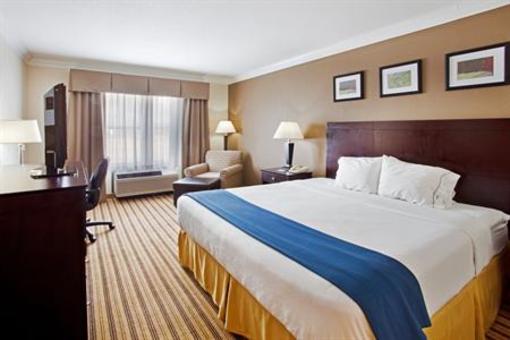 фото отеля Holiday Inn Express And Suites Byron