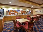 фото отеля Holiday Inn Express And Suites Byron