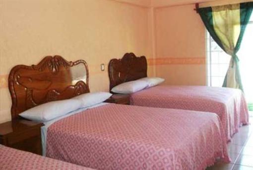фото отеля Hotel Dios Padre