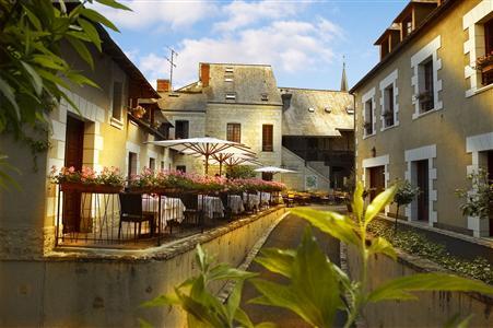 фото отеля Hostellerie La Croix Blanche Fontevraud L Abbaye
