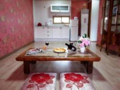 фото отеля Fullhouse Pension Gyeongju