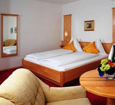фото отеля Gasthof Goldenes Schiff Spitz an der Donau