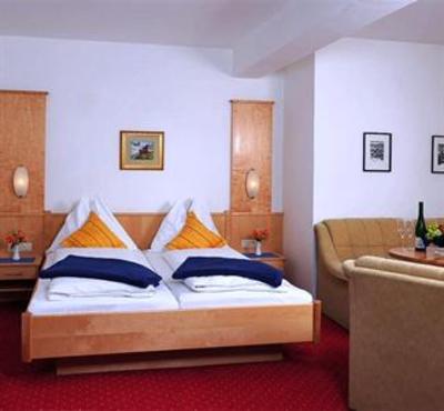 фото отеля Gasthof Goldenes Schiff Spitz an der Donau