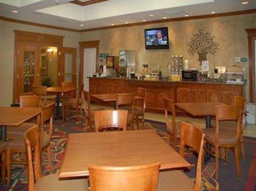 фото отеля La Quinta Inn & Suites Moore
