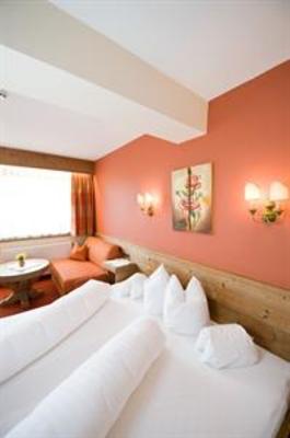 фото отеля Stockerwirt Hotel Reith im Alpbachtal