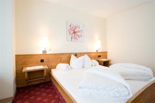 фото отеля Stockerwirt Hotel Reith im Alpbachtal