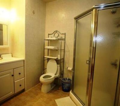 фото отеля Village Inn Colts Neck