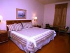фото отеля Village Inn Colts Neck