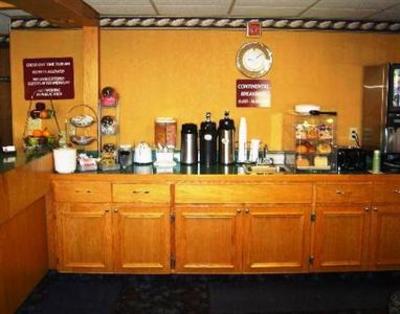 фото отеля Wakota Inn and Suites