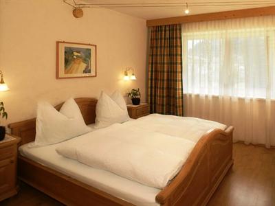 фото отеля Hechenbergerhof Apartment Bichlbach