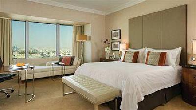 фото отеля Four Seasons Hotel Riyadh at Kingdom Centre