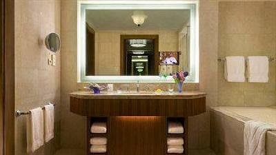 фото отеля Four Seasons Hotel Riyadh at Kingdom Centre