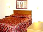 фото отеля Red Carpet Inn Henrietta