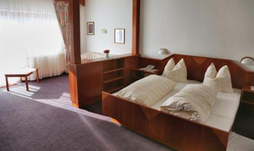 фото отеля Hotel-Restaurant Schusternazl