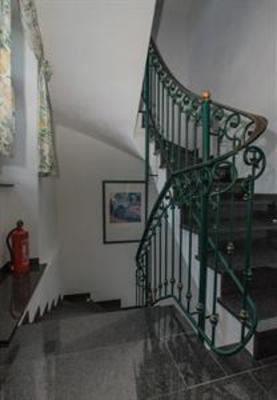 фото отеля Moselland Hotel Im Enderttal Zum Onkel Willi