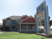 Heritage House Inn