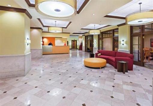 фото отеля La Quinta Inn and Suites Downtown New Orleans