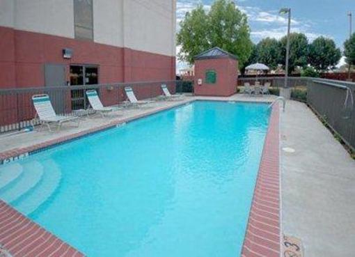 фото отеля Comfort Inn Cleveland
