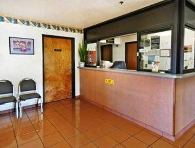 фото отеля Super 8 O'Fallon