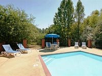 Americas Best Value Parkway Inn