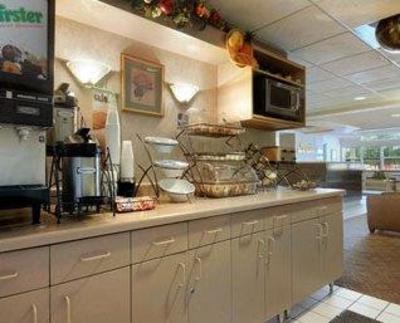 фото отеля Microtel Inn And Suites Bloomington