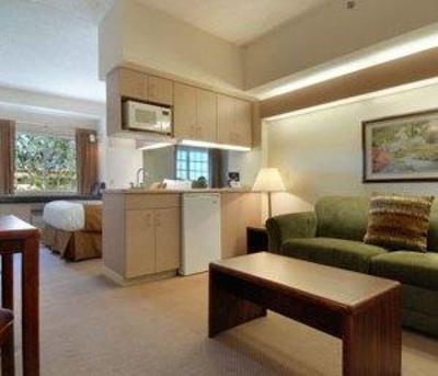 фото отеля Microtel Inn And Suites Bloomington