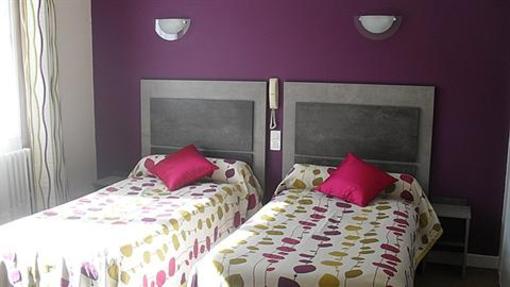 фото отеля Hotel Andreinia Esterencuby