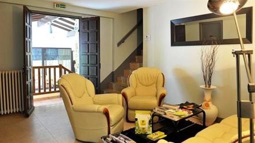 фото отеля Hotel Andreinia Esterencuby