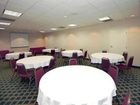 фото отеля Howard Johnson Inn & Suites Hobby Airport