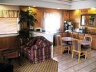 фото отеля Howard Johnson Inn & Suites Hobby Airport