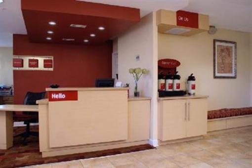 фото отеля Towneplace Suites Fredericksburg