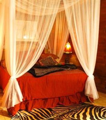 фото отеля Blisswood Bed & Breakfast Cat Spring