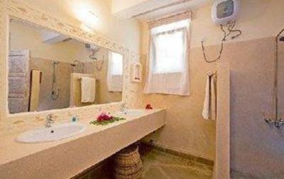 фото отеля Ora Resort Jacaranda Beach