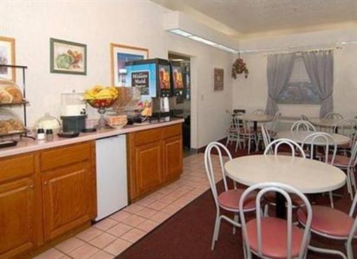 фото отеля Comfort Inn Hobart (Indiana)