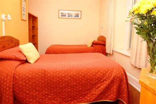 фото отеля Surfside Guest House Newquay