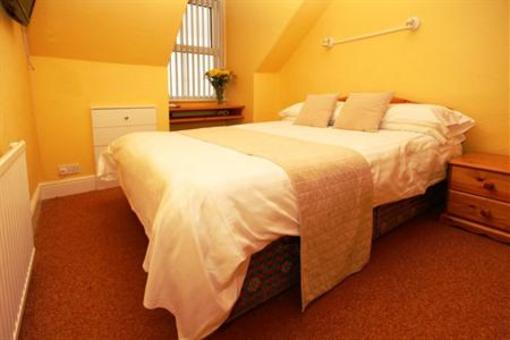 фото отеля Surfside Guest House Newquay