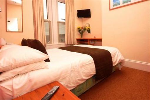 фото отеля Surfside Guest House Newquay
