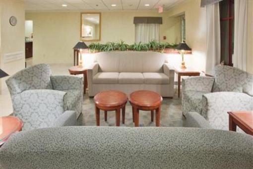фото отеля Holiday Inn Express Frazer Malvern