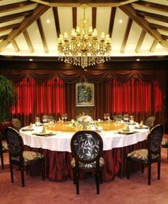 фото отеля Yantai Phoenix Garden Hotel