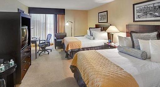 фото отеля Wyndham Garden Hotel Newark Airport