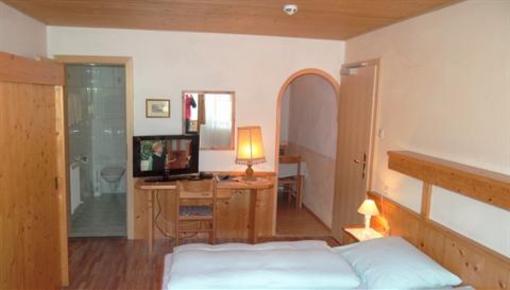 фото отеля Gasthof Pension Starchenthof