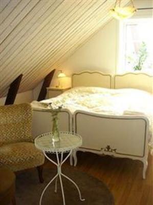фото отеля Lanthotell Lognas Gard