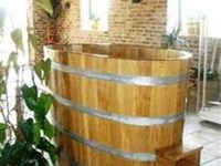 Lanthotell Lognas Gard